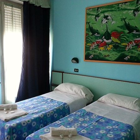 Hotel Costa D'Oro Римини Экстерьер фото