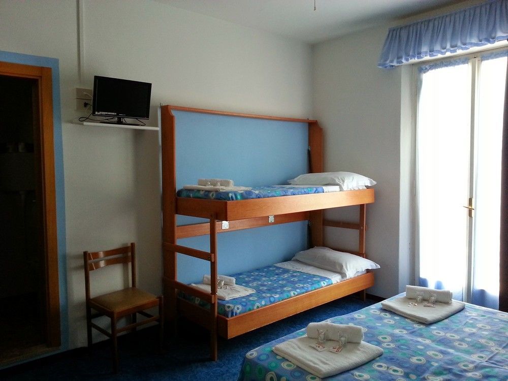 Hotel Costa D'Oro Римини Экстерьер фото